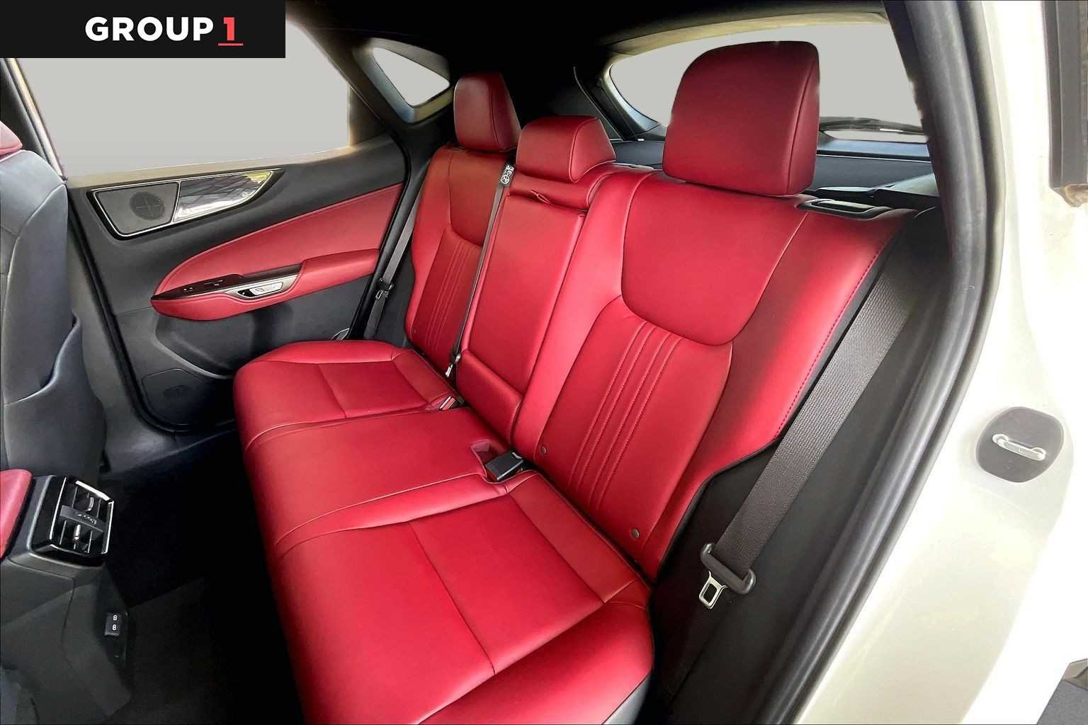 Used 2024 Eminent White Pearl Lexus Premium image 18