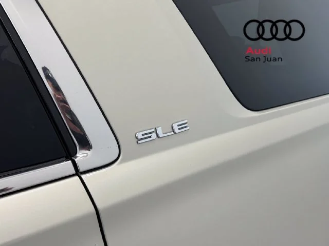 Used 2015 Gold GMC SLE image 10