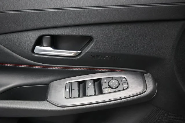 Used 2026 Gray Nissan SR image 16