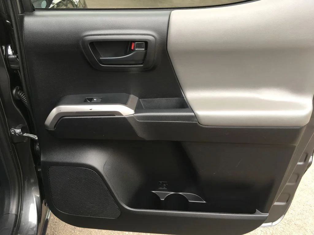 2019 Toyota Tacoma SR5 - Photo 31