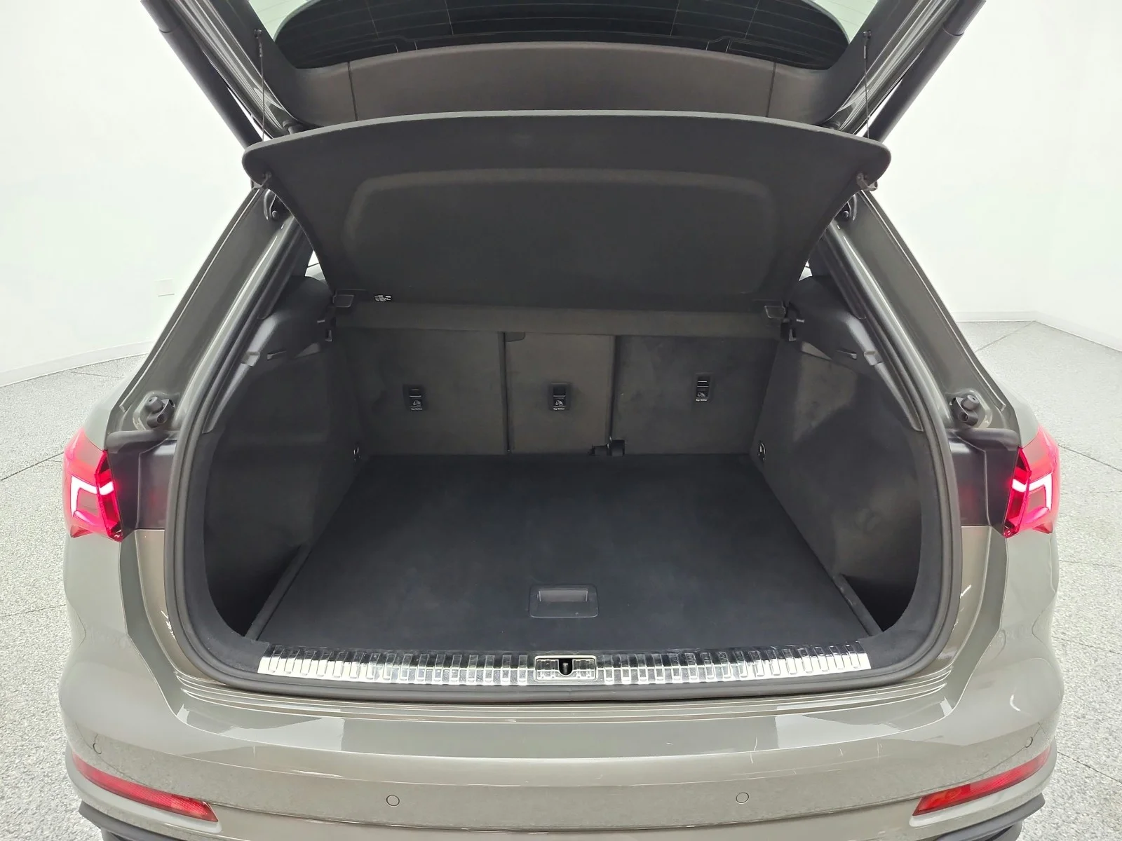 Used 2024 Chronos Gray Metallic Audi S line Premium image 19