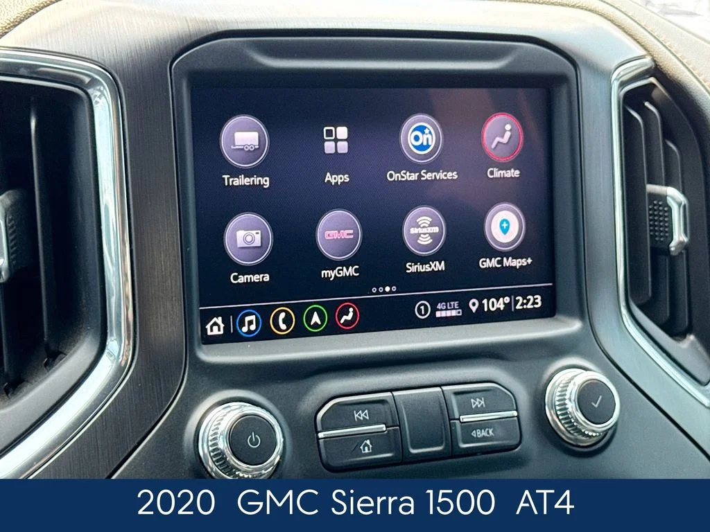 Used 2020 White GMC AT4 image 32