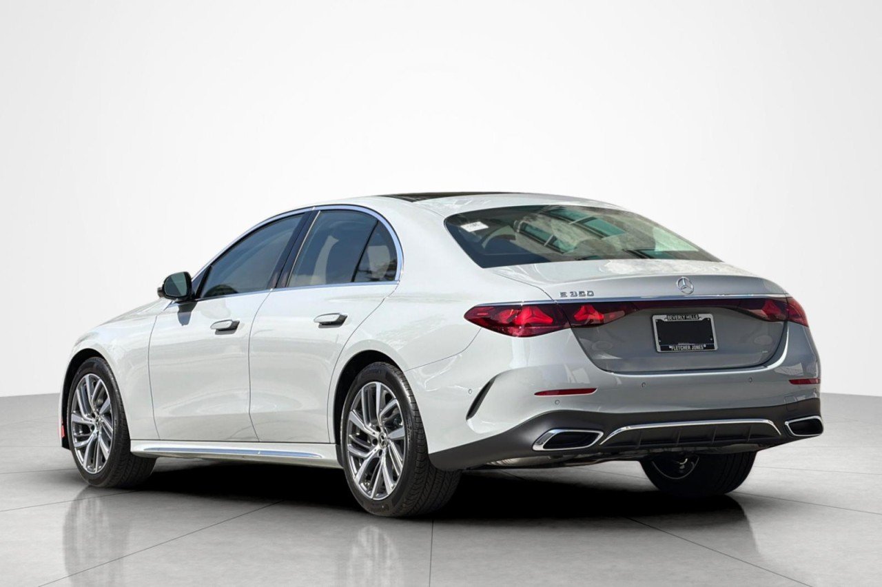 New 2026 MANUFAKTUR Alpine Grey Mercedes-Benz E 350 RWD Sedan image 3