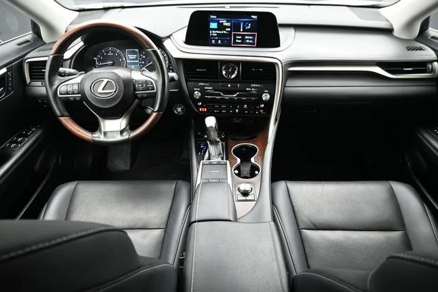 Used 2021 White Lexus 350 image 12