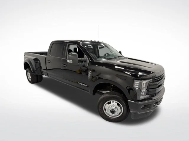 Used 2017 Black Ford Lariat image 33
