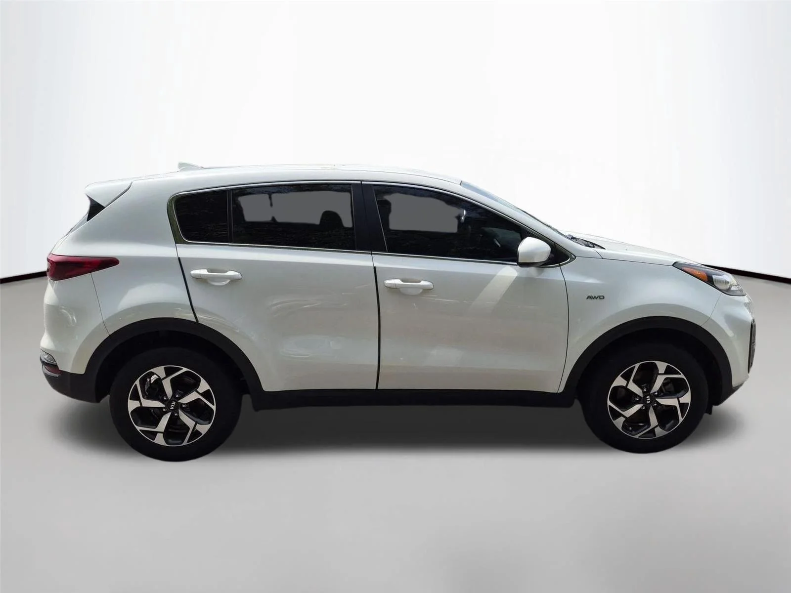 Used 2020 Clear White Kia LX image 6