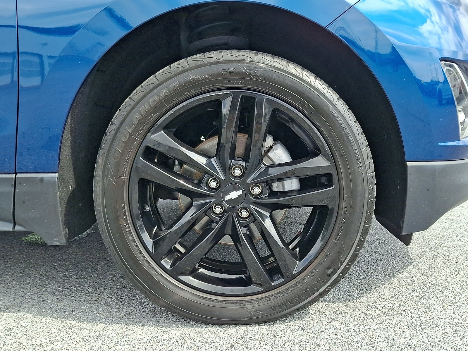 Used 2021 Pacific Blue Metallic Chevrolet LT image 9