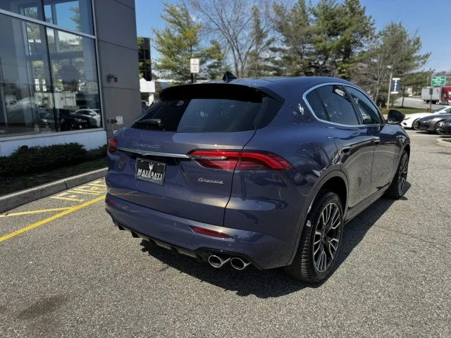 New 2025 Night Interaction Metallic Maserati Fuoriserie !! Night Interaction ~ image 7