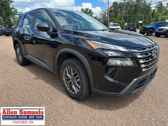 Pre-Owned 2024 Nissan Rogue S