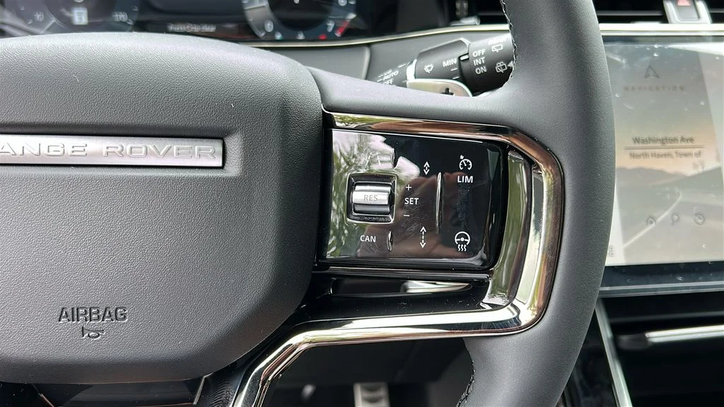 New 2026 White Land Rover Hoxton Edition image 16