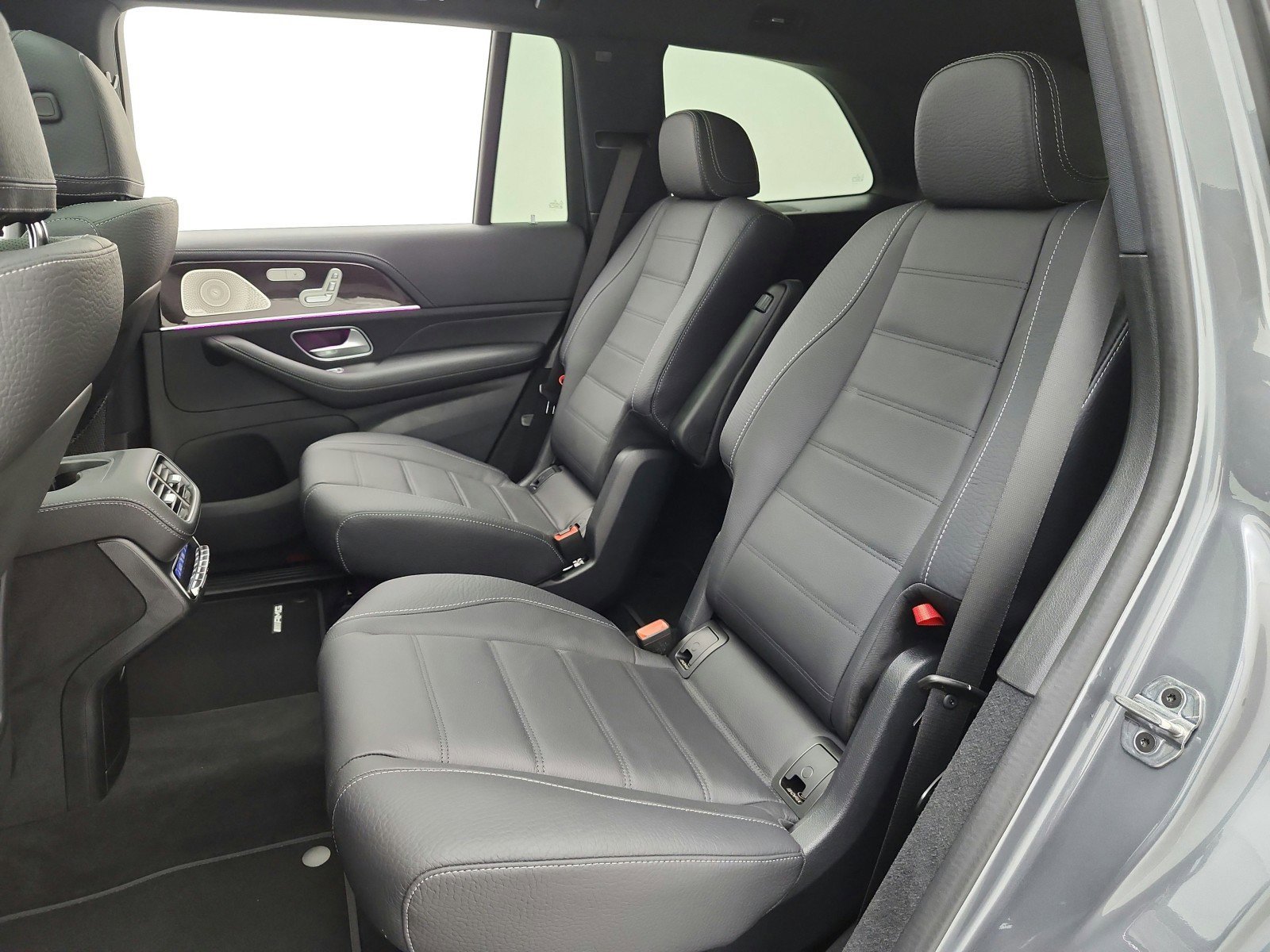 New 2026 Selenite Grey Metallic Mercedes-Benz GLS 580 4MATIC® SUV image 40