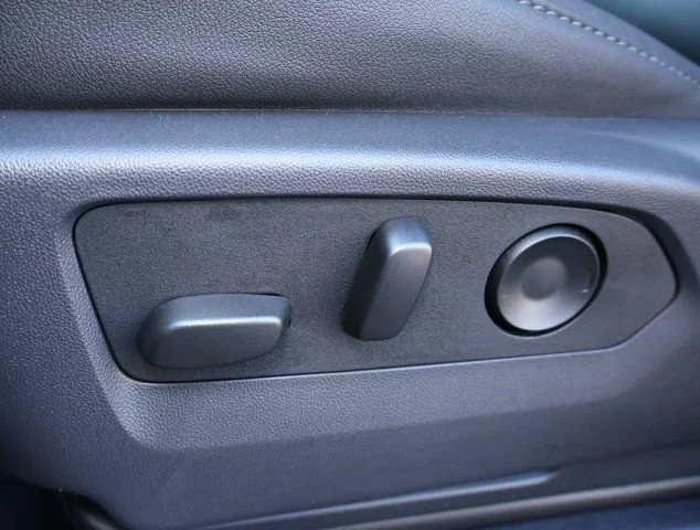2026 Chevrolet Tahoe Z71 - Photo 11