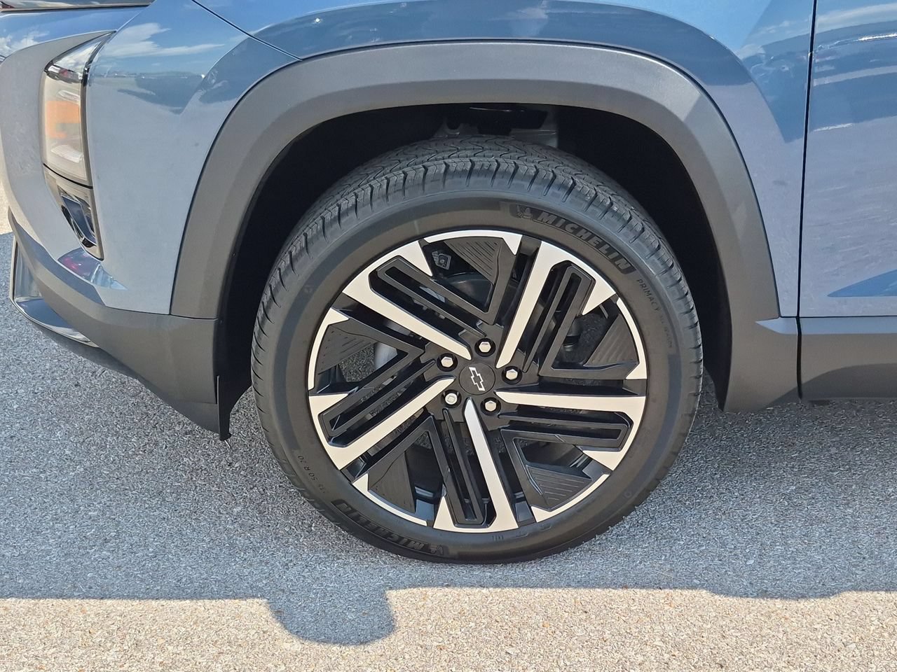 2027 Chevrolet Equinox RS - Photo 32