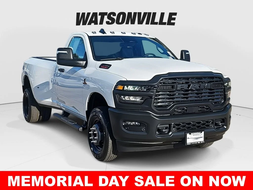 2026 RAM 3500 Tradesman 4X4 Regular cab's photo