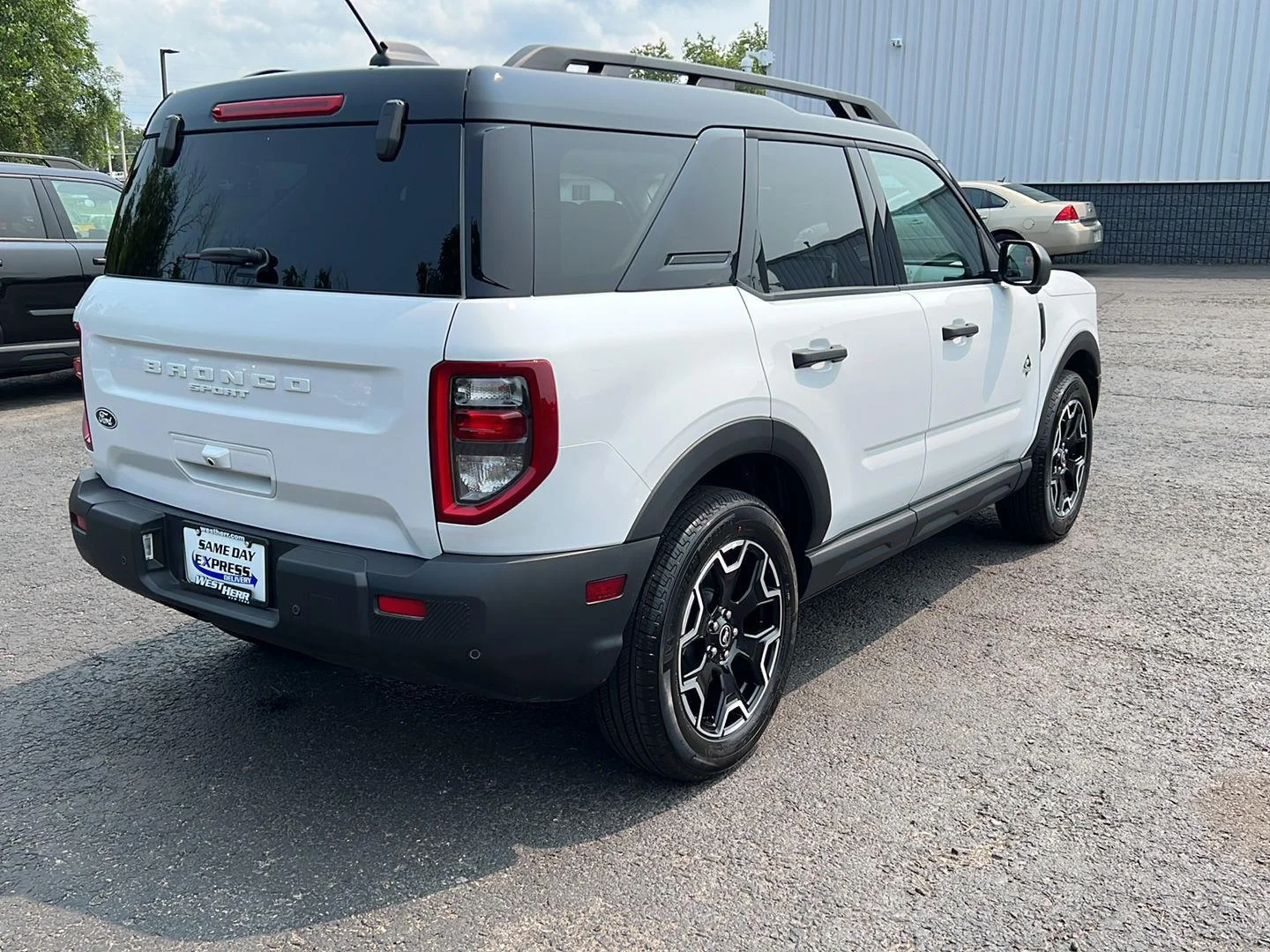 New 2026 Oxford White Ford Outer Banks® image 25