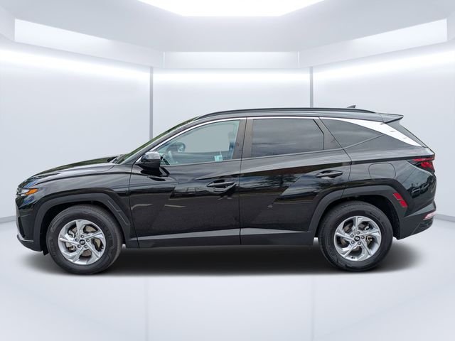 Used 2024 Black Hyundai SEL image 6
