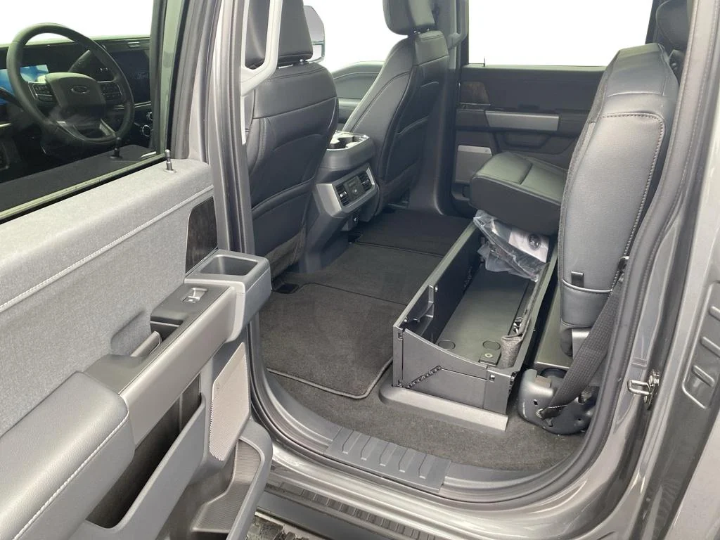 2026 Ford F-350 Super Duty Lariat - Photo 7