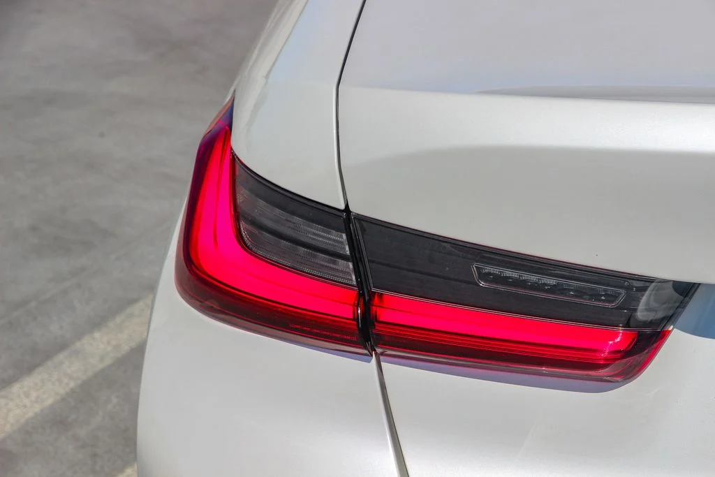 Used 2020 White BMW 330i image 7