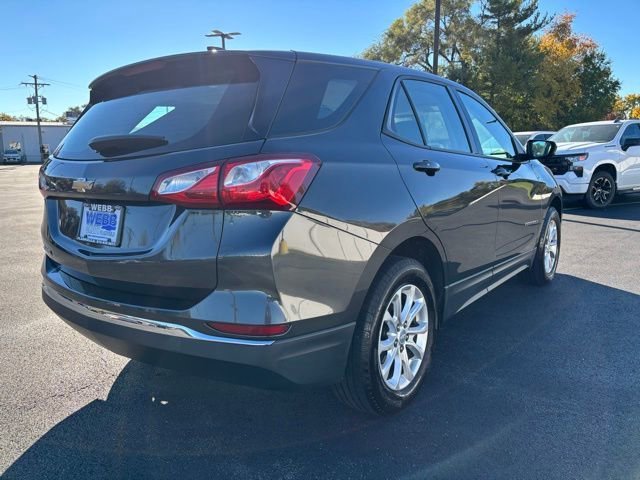 2018 Chevrolet Equinox LS photo 4