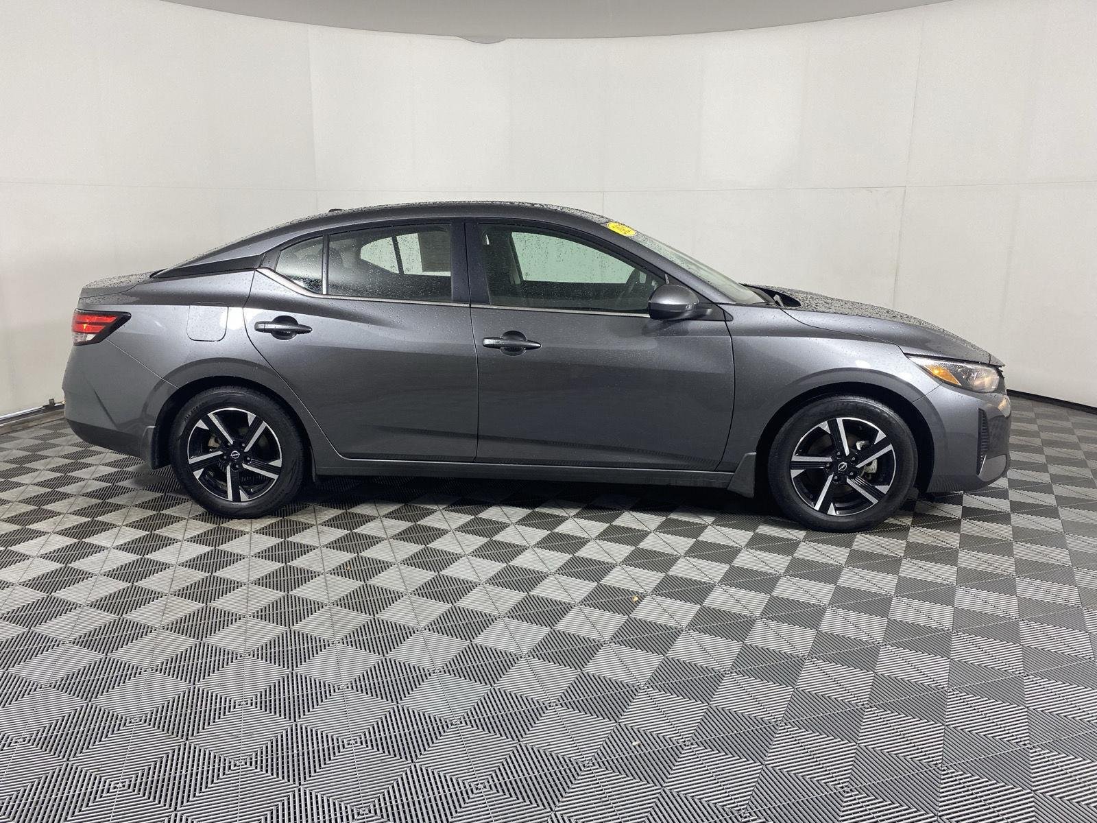 Used 2025 Gun Metallic Nissan SV image 9