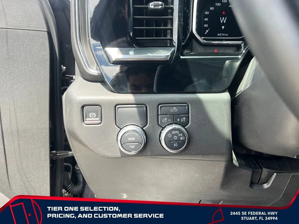 Used 2025 Titanium Rush Metallic GMC Elevation image 24