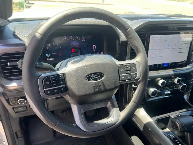 New 2026 Star White Metallic Tri-Coat Ford Lariat® image 44