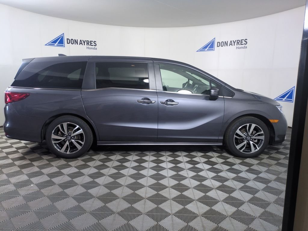 Certified Used 2024 Modern Steel Metallic Honda Touring image 10