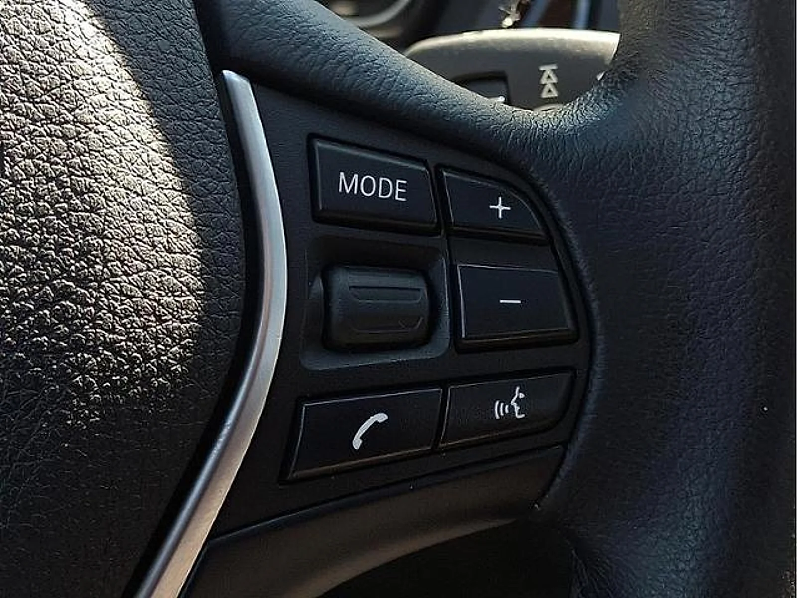2015 BMW 3 Series 328i - Photo 22