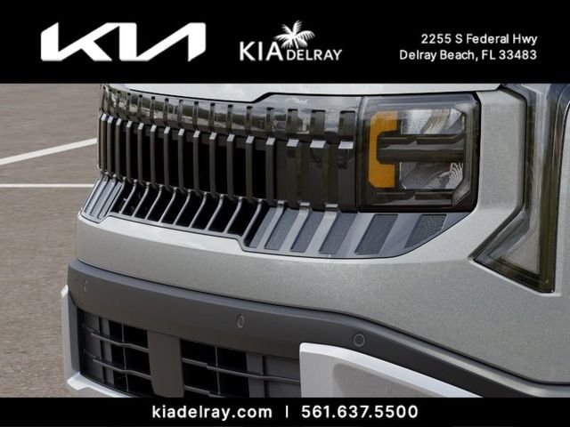 New 2027 Ivory Silver Kia S image 12