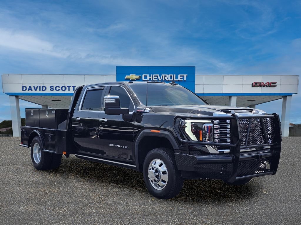 Used 2024 Black GMC Denali image 5