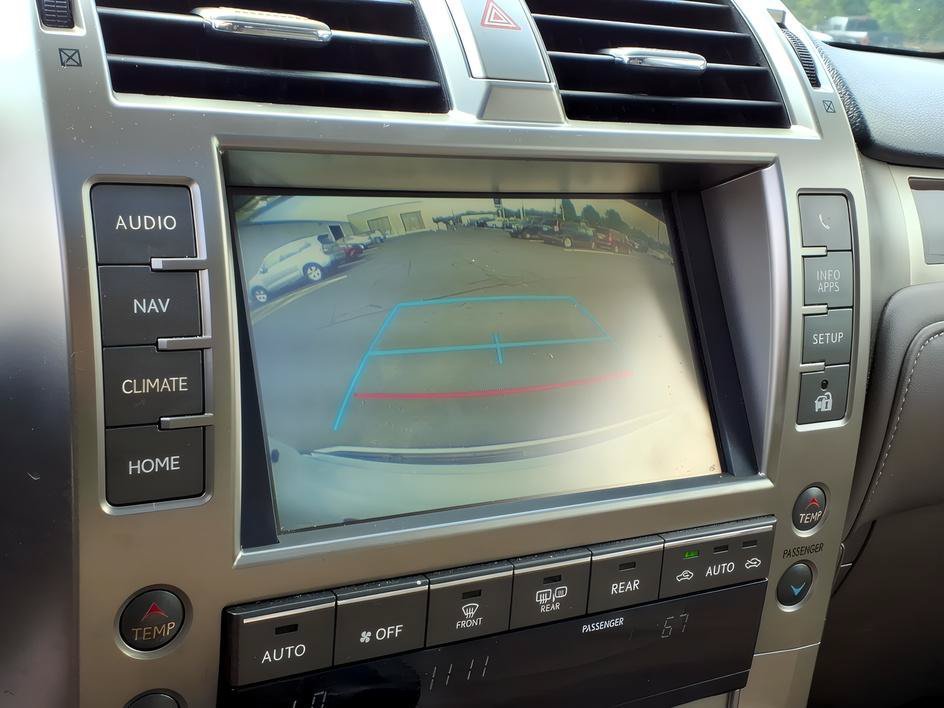 Used 2018 Starfire Pearl Lexus 460 image 19