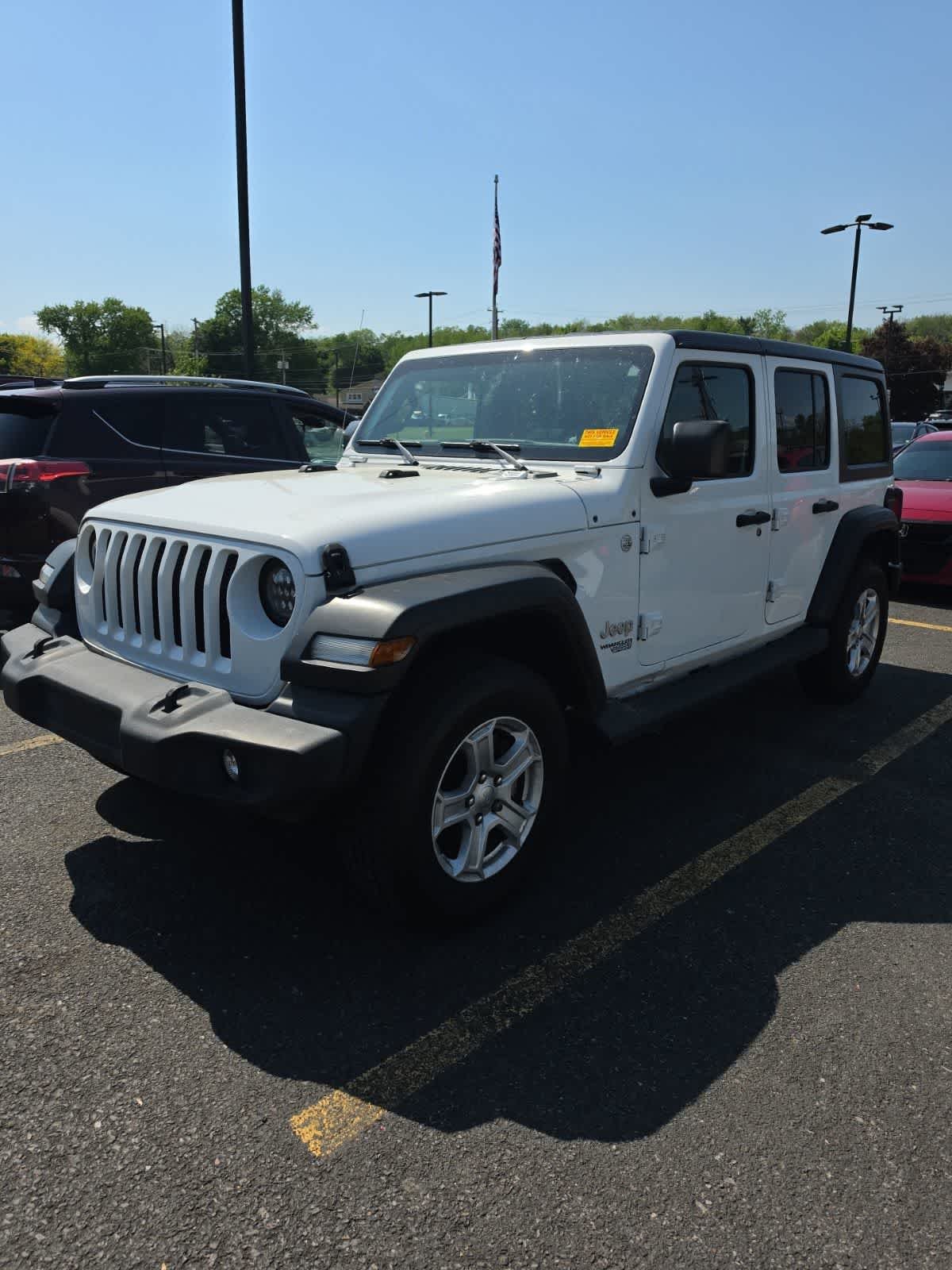 2019 Jeep Wrangler Sport S's photo