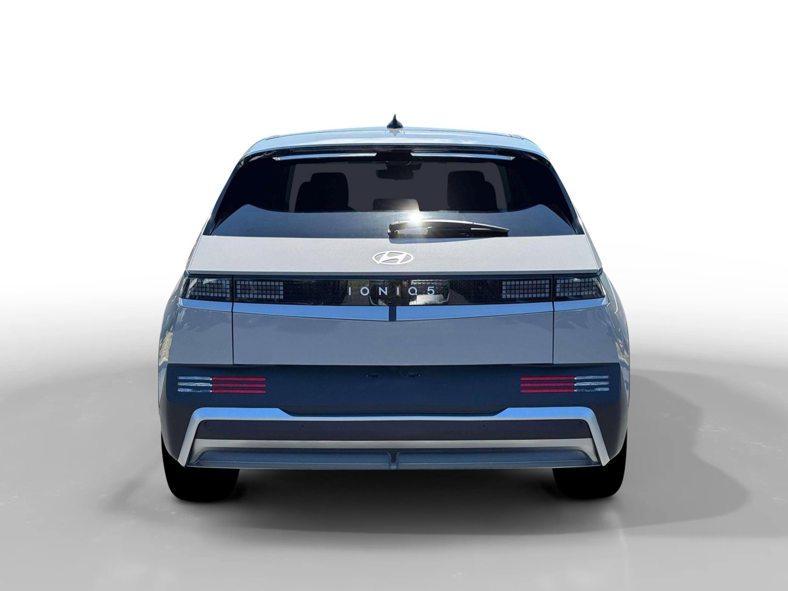 New 2026 Cyber Gray Hyundai SE image 6