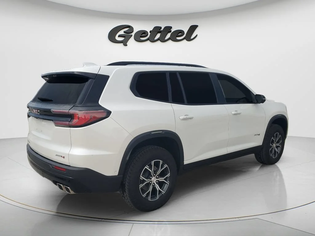 Used 2025 White Frost Tricoat GMC AT4 image 3