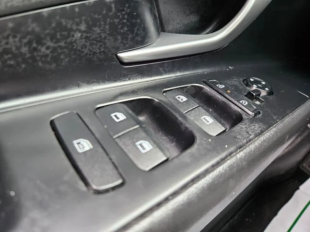Used 2024 Gray Hyundai SEL image 37