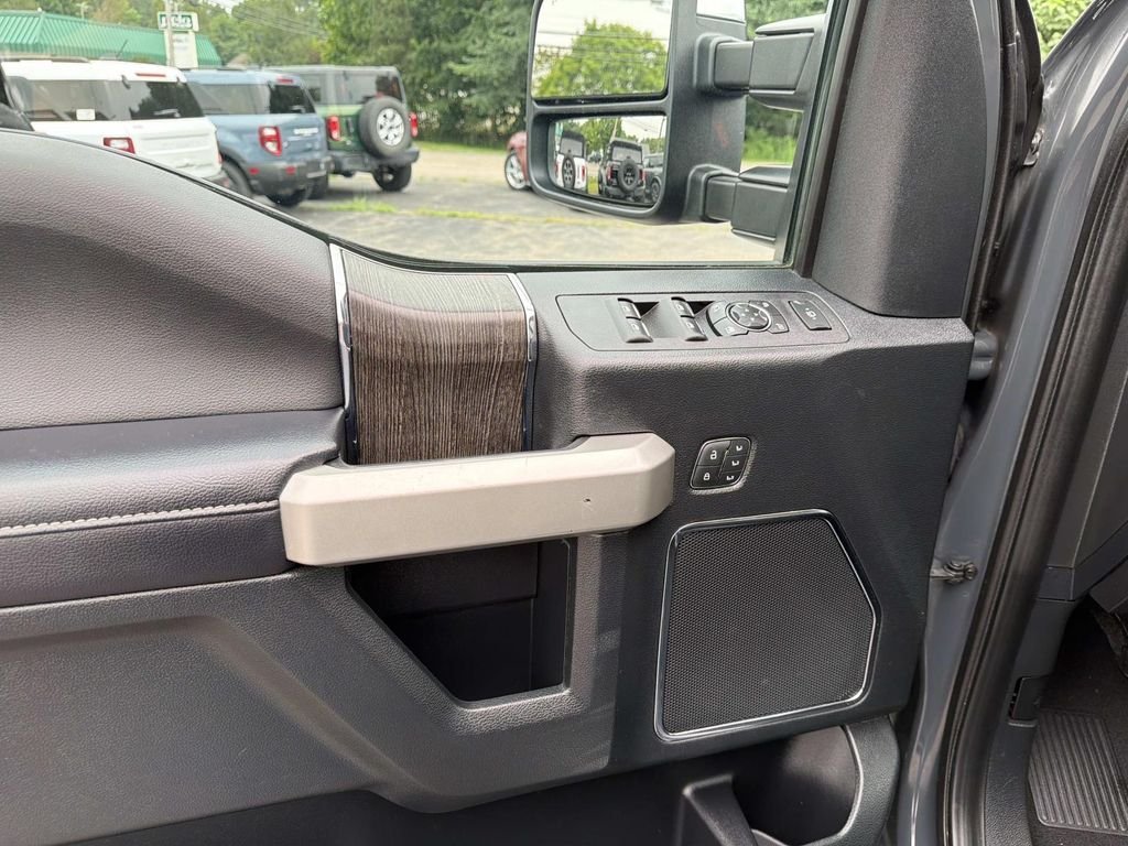 Used 2021 Gray Ford Lariat image 15