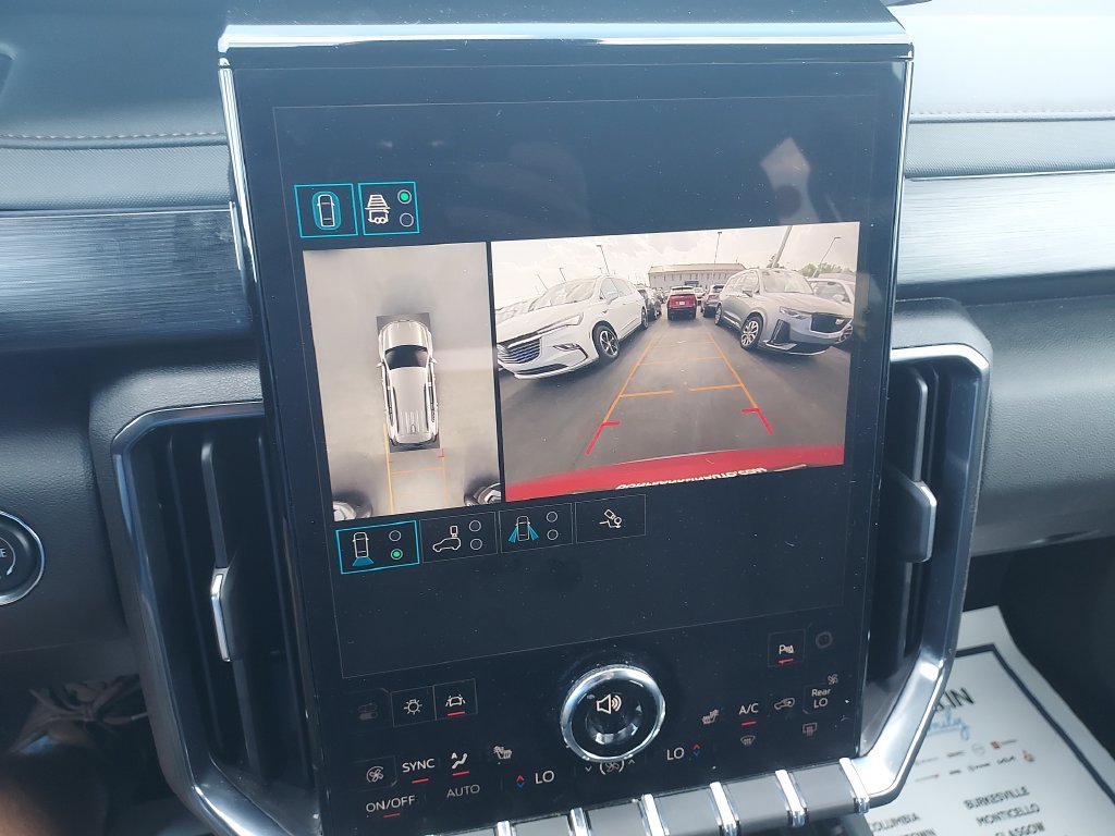 Used 2025 Red GMC AT4 image 23