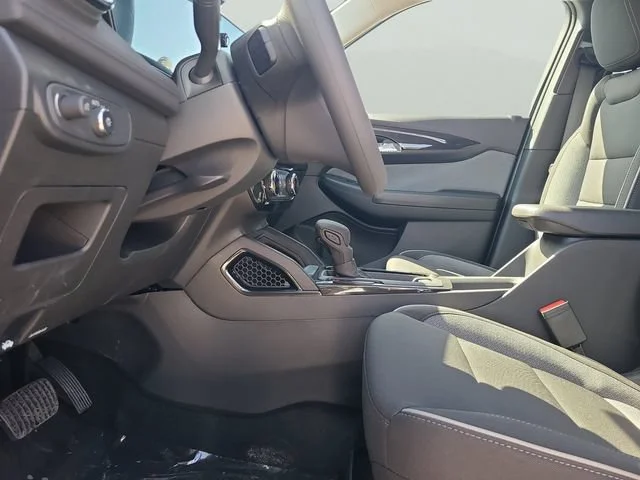 New 2026 Mosaic Black Metallic Chevrolet LT image 30