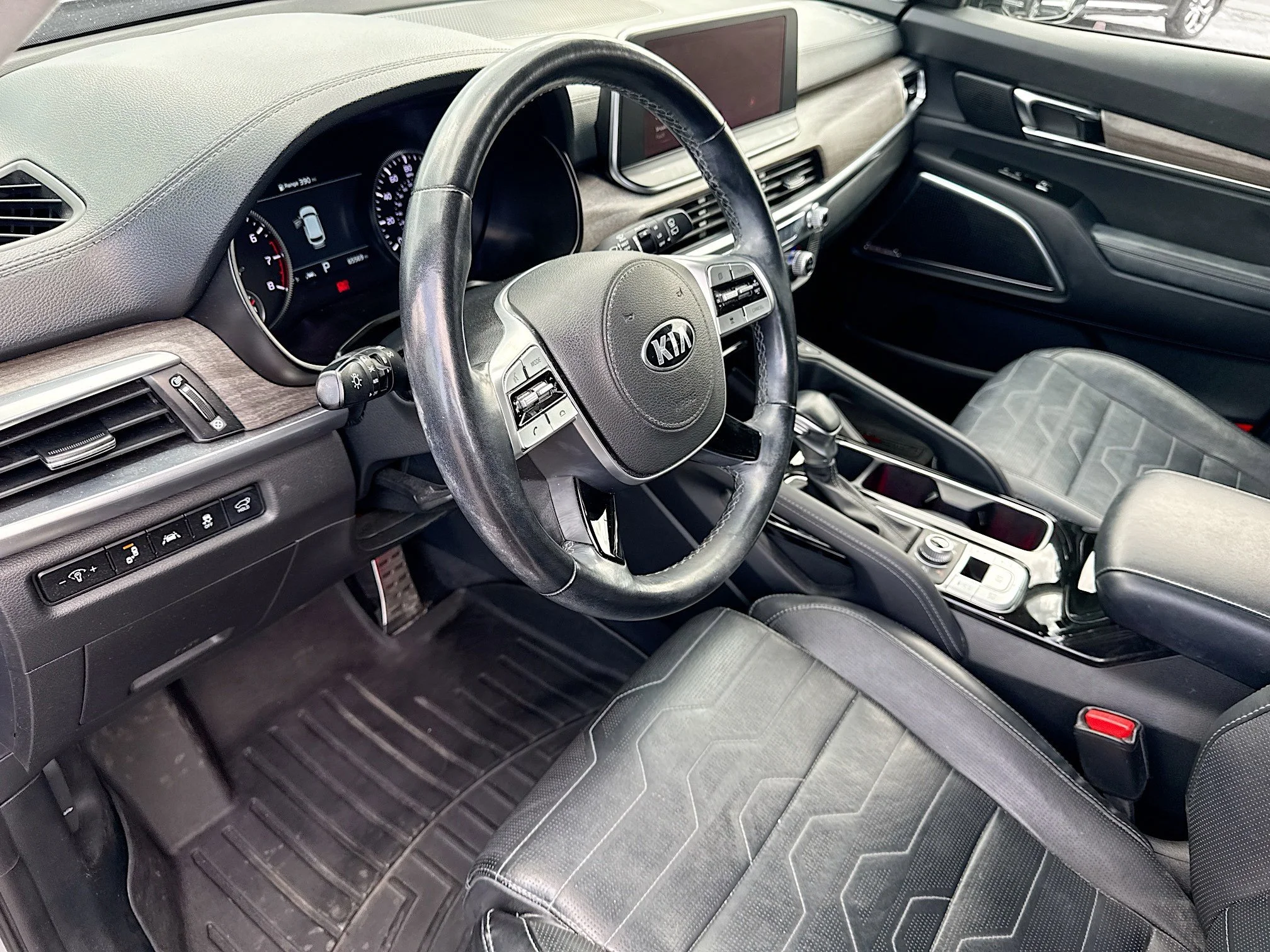 Used 2021 Wolf Gray Kia SX image 25