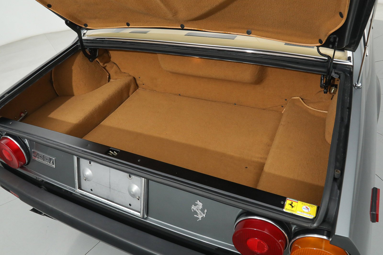 Used 1984 Silver Ferrari  image 35