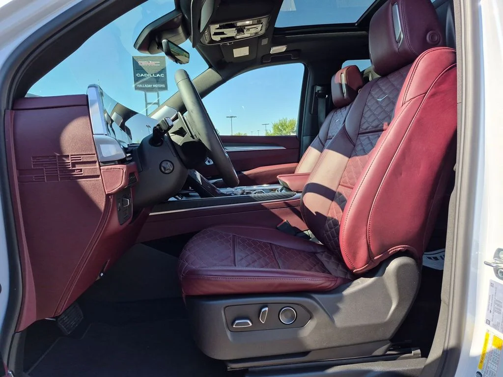 2026 Cadillac Escalade Sport - Photo 40