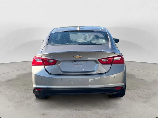 Used 2024 Gray Chevrolet LT image 4