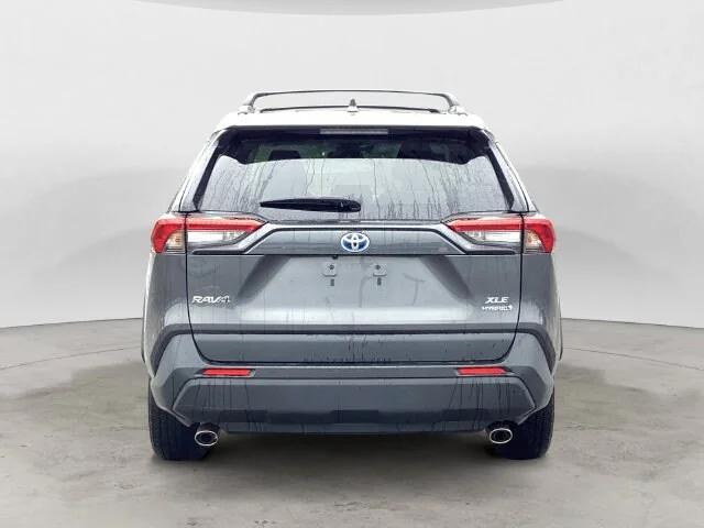 Used 2024 Magnetic Gray Metallic Toyota XLE image 4