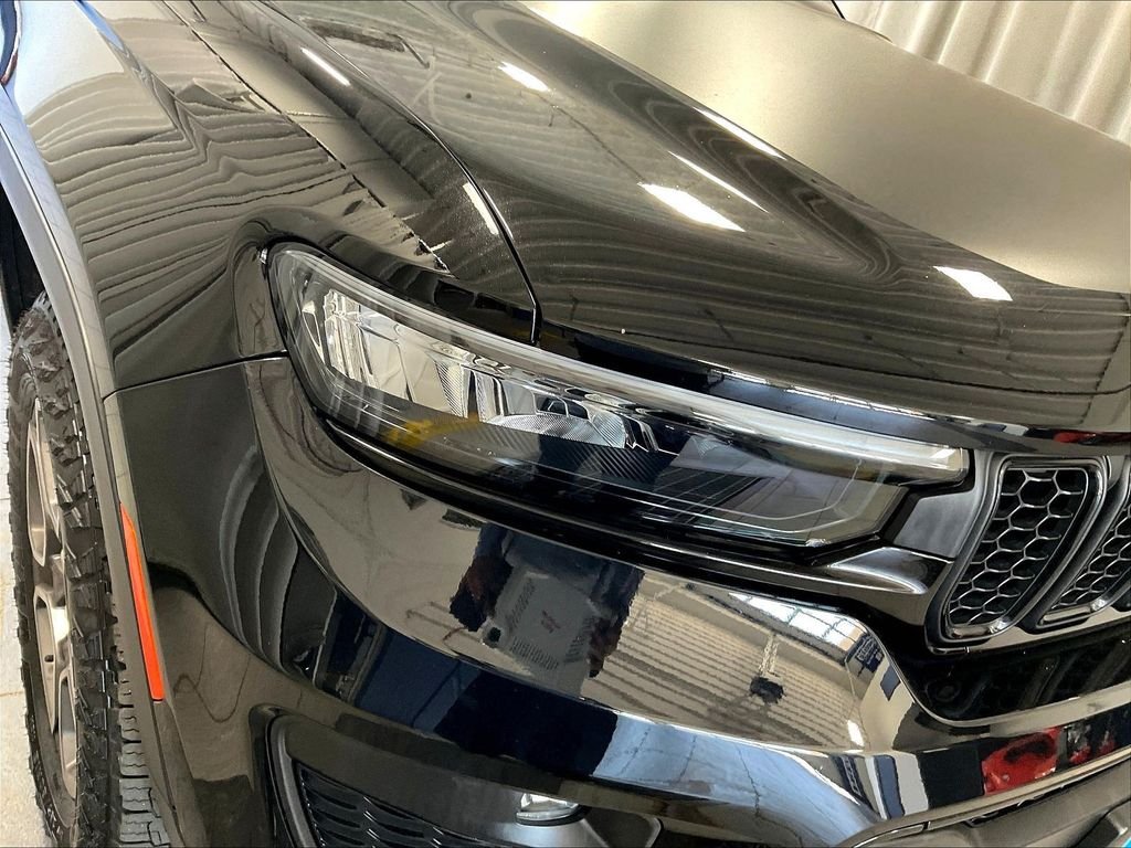 Used 2023 Black Jeep Trailhawk 4xe image 30
