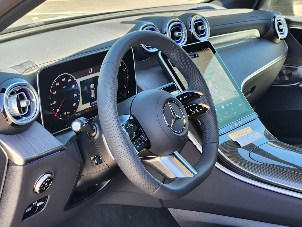 New 2026 MANUFAKTUR Graphite Grey Magno Mercedes-Benz GLC300 4MATIC® image 13
