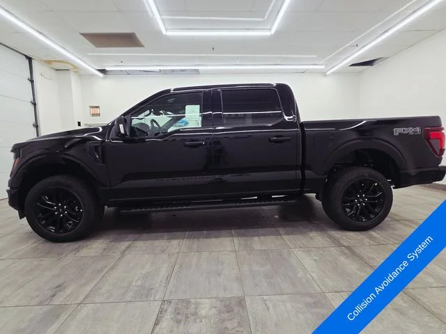 New 2026 Agate Black Metallic Ford XLT image 2