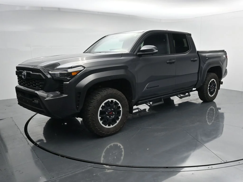 Used 2024  Toyota TRD Off-Road image 3