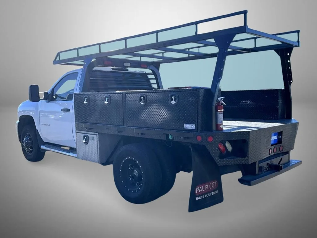 Used 2013 White Chevrolet Work Truck image 7
