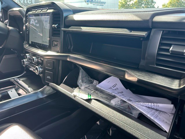 Used 2022 Gray Ford Lariat image 15