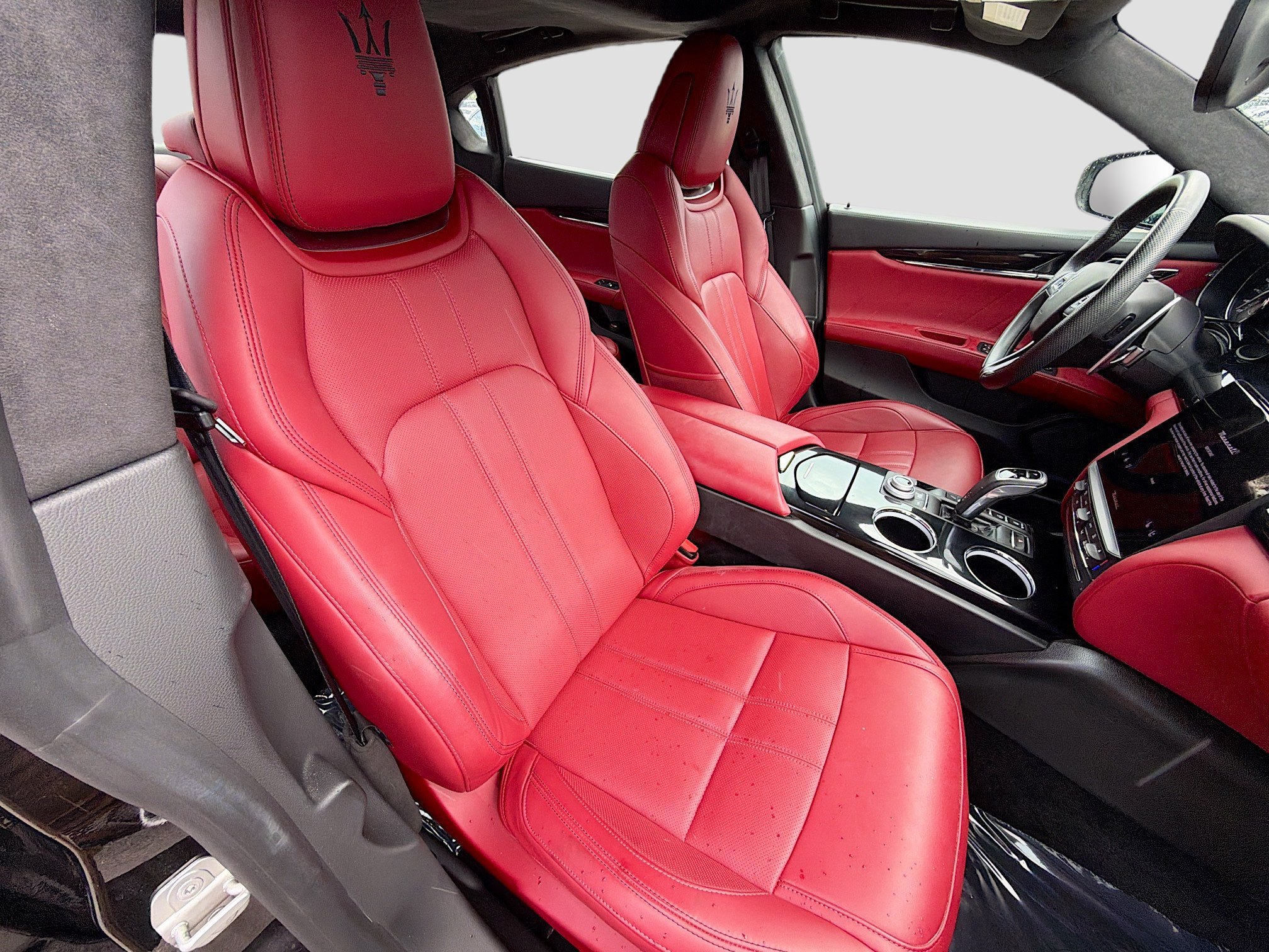 Used 2023 Nero Ribelle Mica Maserati Modena image 14